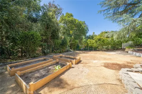 Exterior - 516 Marilyn, Redlands, CA 92373 photo 16 of 31