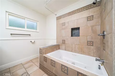 Bath - 516 Marilyn, Redlands, CA 92373 photo 1 of 3