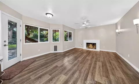 Living - 1016 Doyle, Redlands, CA 92374 photo 6 of 8