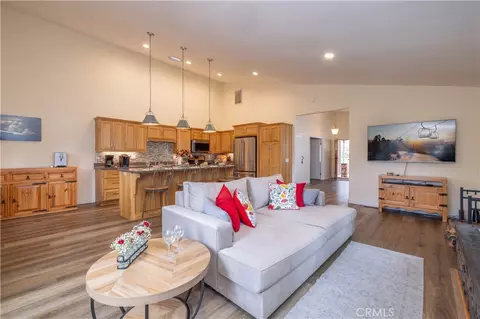 Living - 435 Wagon Wheel Rd, Big Bear City, CA 92314 photo 2 of 5
