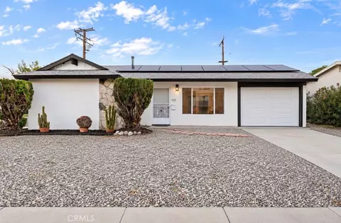 Exterior - 500 E Thornton, Hemet, CA 92543 photo 2 of 5