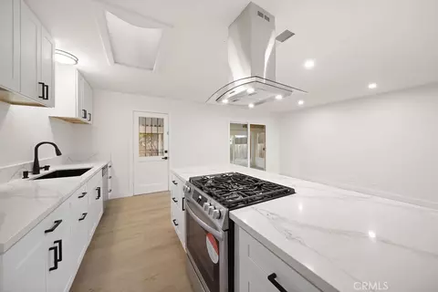 Kitchen - 500 E Thornton, Hemet, CA 92543 photo 1 of 1