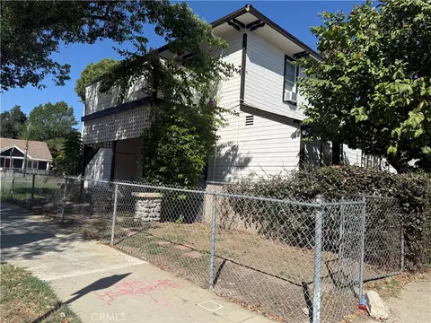 504 E D, Ontario, CA 91764 photo 3