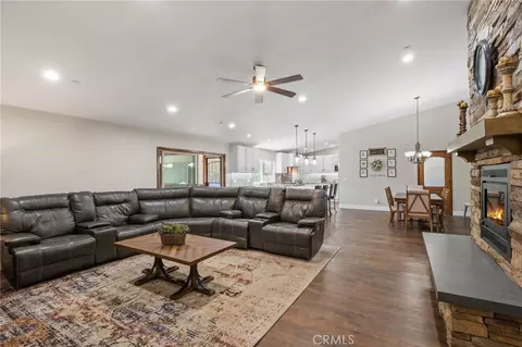 Other - 37297 Ironwood Dr, Yucaipa, CA 92399 photo 4 of 12