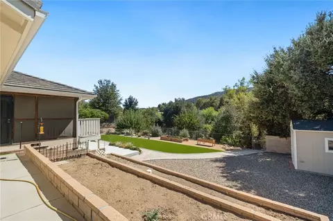 Exterior - 37297 Ironwood Dr, Yucaipa, CA 92399 photo 14 of 23