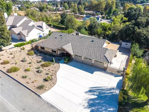 View/Area - 37297 Ironwood Dr, Yucaipa, CA 92399 photo 4 of 7