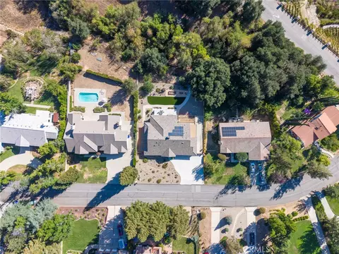 View/Area - 37297 Ironwood Dr, Yucaipa, CA 92399 photo 7 of 7
