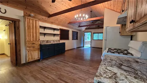 Entry Way - 9256 Wood, Forest Falls, CA 92339 photo 2 of 2