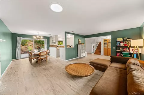 Living - 662 Valley Vw, Redlands, CA 92373 photo 2 of 2