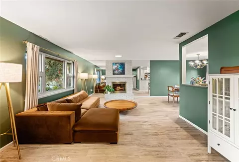Living - 662 Valley Vw, Redlands, CA 92373 photo 1 of 2