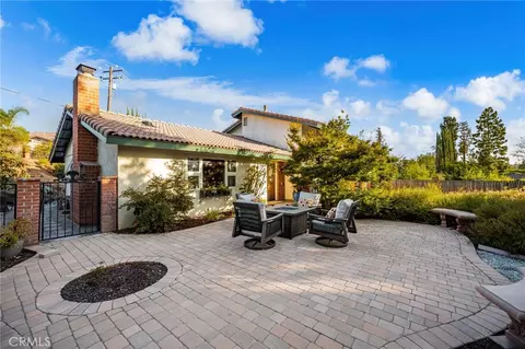 Exterior - 662 Valley Vw, Redlands, CA 92373 photo 9 of 17