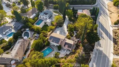 View/Area - 662 Valley Vw, Redlands, CA 92373 photo 6 of 6