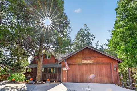 Exterior - 374 Grass Valley Rd, Lake Arrowhead, CA 92352 photo 7 of 14
