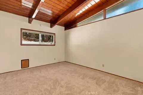 Bedroom - 23672 Rocky Dell, Crestline, CA 92325 photo 3 of 4