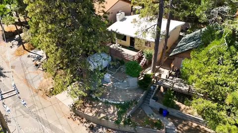 View/Area - 23672 Rocky Dell, Crestline, CA 92325 photo 1 of 2