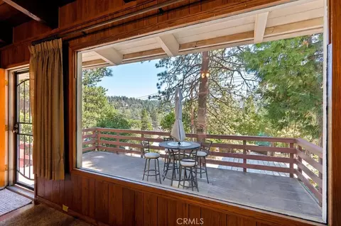 Exterior - 23672 Rocky Dell, Crestline, CA 92325 photo 2 of 18