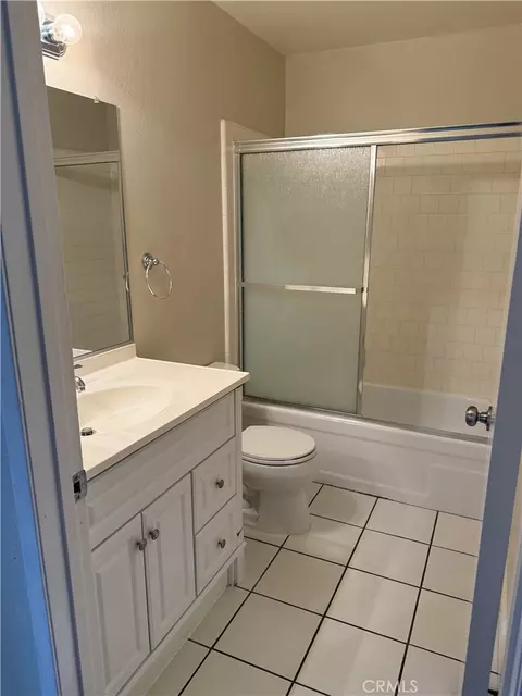 Bath - 44580 La Paz, Temecula, CA 92592 photo 5 of 5