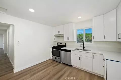 Kitchen - 35045 Avenue C, Yucaipa, CA 92399 photo 2 of 3