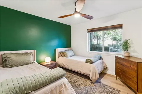 Bedroom - 26510 Placer, Lake Arrowhead, CA 92352 photo 2 of 5
