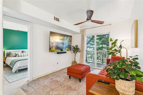 Living - 26510 Placer, Lake Arrowhead, CA 92352 photo 3 of 4