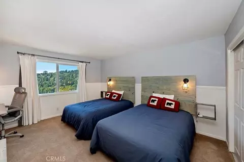 Bedroom - 306 Darfo, Crestline, CA 92325 photo 4 of 9