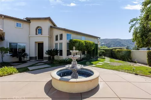 Exterior - 13797 Basil Ln, Yucaipa, CA 92399 photo 7 of 18