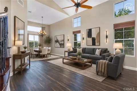 Living - 13797 Basil Ln, Yucaipa, CA 92399 photo 2 of 10