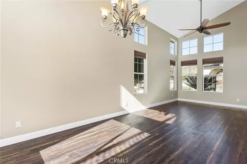Living - 13797 Basil Ln, Yucaipa, CA 92399 photo 6 of 10
