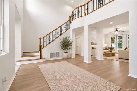 Entry Way - 45636 Camino Rubi, Temecula, CA 92592 photo 2 of 4