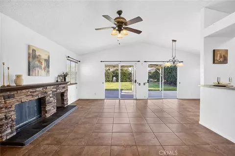 35640 Avenue H, Yucaipa, CA 92399 photo 5