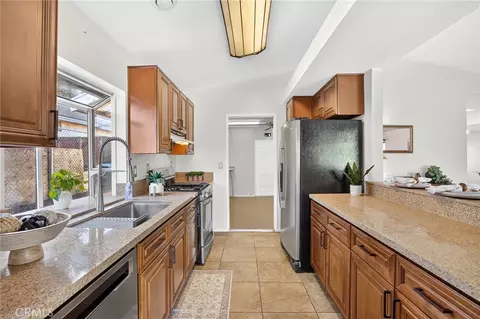 35640 Avenue H, Yucaipa, CA 92399 photo 10