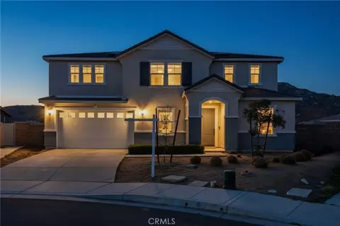 Exterior - 21199 Old Gate Ct, Riverside, CA 92507 photo 11 of 12
