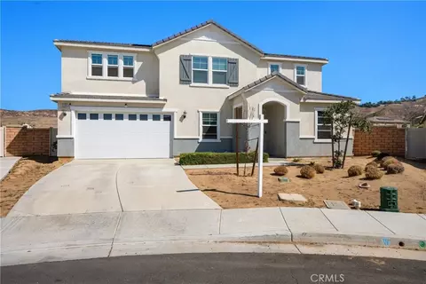 Exterior - 21199 Old Gate Ct, Riverside, CA 92507 photo 9 of 12