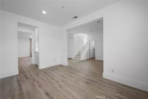 Entry Way - 21199 Old Gate Ct, Riverside, CA 92507 photo 6 of 10