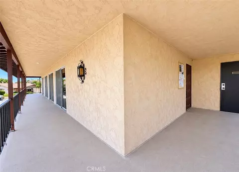 Exterior - 197 Summit Vw, Calimesa, CA 92320 photo 2 of 7