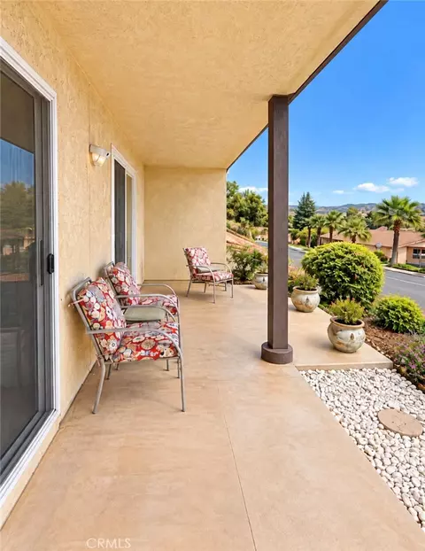 Exterior - 197 Summit Vw, Calimesa, CA 92320 photo 1 of 7