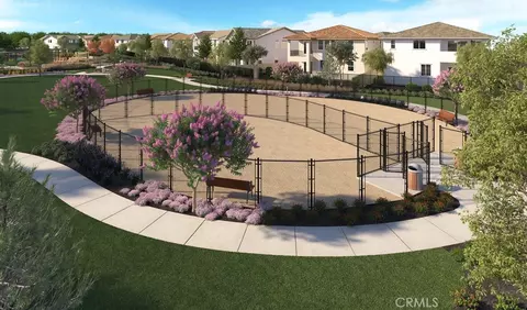 View/Area - 33034 Welch Ct, Temecula, CA 92592 photo 4 of 9