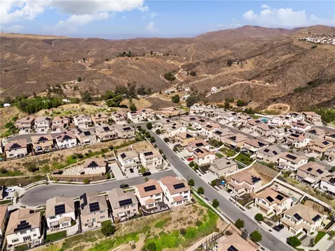 View/Area - 11313 Atlas Ct, Corona, CA 92883 photo 5 of 10
