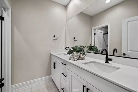 Bath - 11313 Atlas Ct, Corona, CA 92883 photo 6 of 7