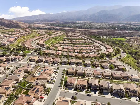 View/Area - 11313 Atlas Ct, Corona, CA 92883 photo 6 of 10