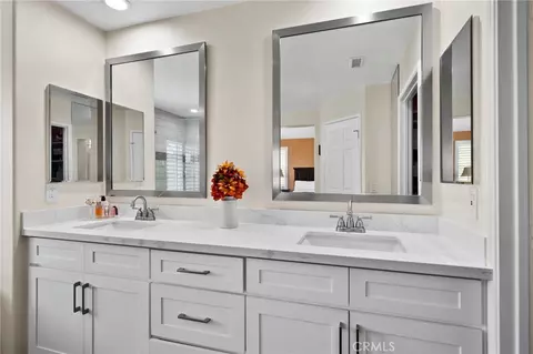 Bath - 6860 Edinburgh Rd, Eastvale, CA 92880 photo 2 of 6