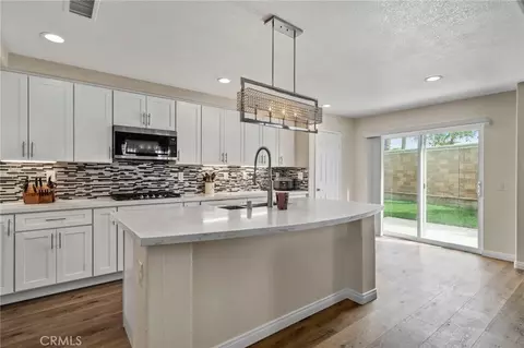 Kitchen - 6860 Edinburgh Rd, Eastvale, CA 92880 photo 1 of 4