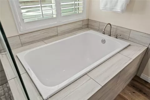 Bath - 6860 Edinburgh Rd, Eastvale, CA 92880 photo 4 of 6