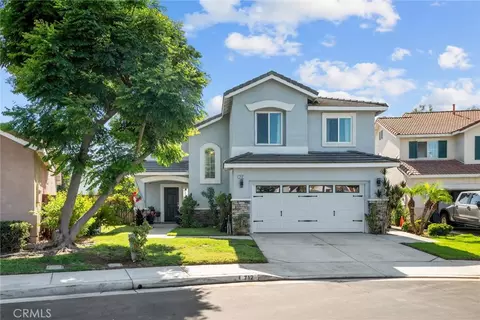 Exterior - 712 Shaffer St, Corona, CA 92879 photo 2 of 9