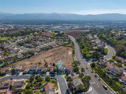 View/Area - 712 Shaffer St, Corona, CA 92879 photo 8 of 13