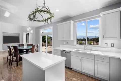 Kitchen - 712 Shaffer St, Corona, CA 92879 photo 6 of 6