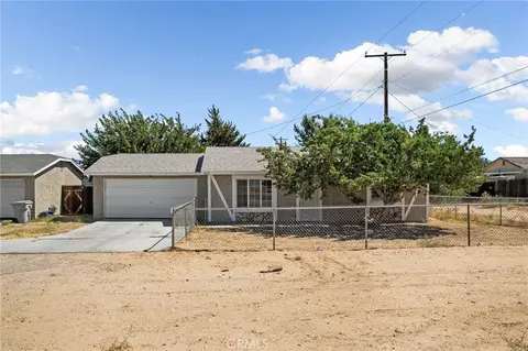 Exterior - 9891 3rd Ave, Hesperia, CA 92345 photo 1 of 5