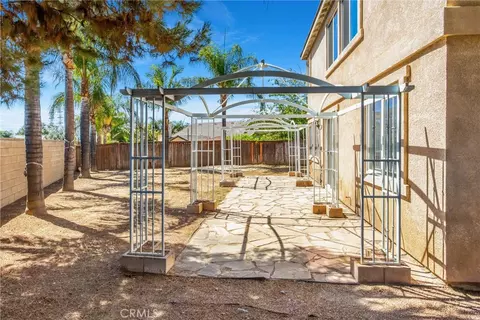 Exterior - 1570 Thunderbird, Beaumont, CA 92223 photo 4 of 10