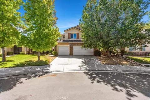 Exterior - 1570 Thunderbird, Beaumont, CA 92223 photo 9 of 10