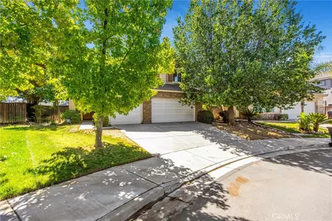 Exterior - 1570 Thunderbird, Beaumont, CA 92223 photo 2 of 10